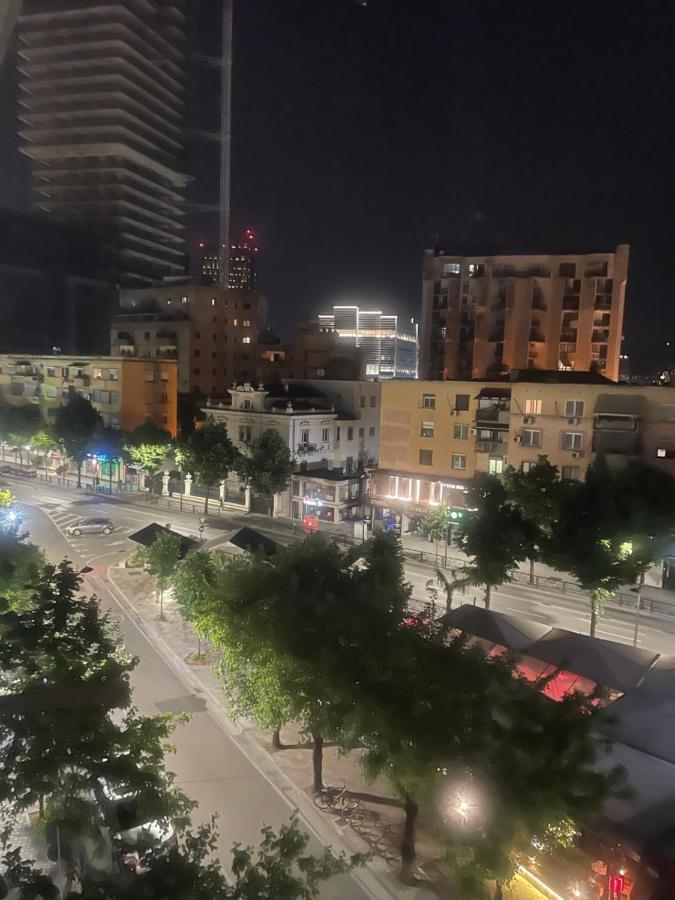City Center Apartment Kafe Flora Tirana Exteriér fotografie